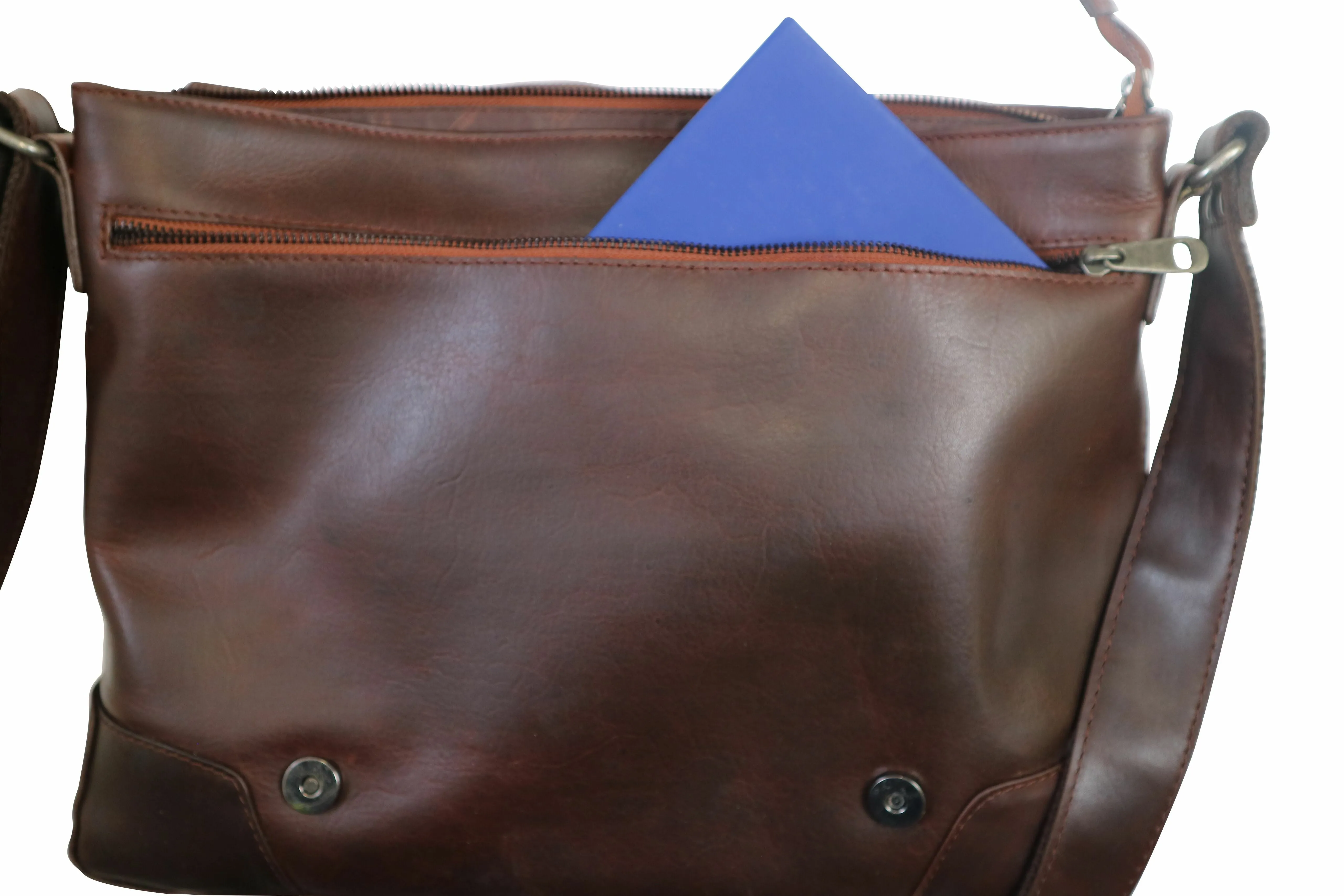 Austen & Co Tan Brown Leather Messenger Bag