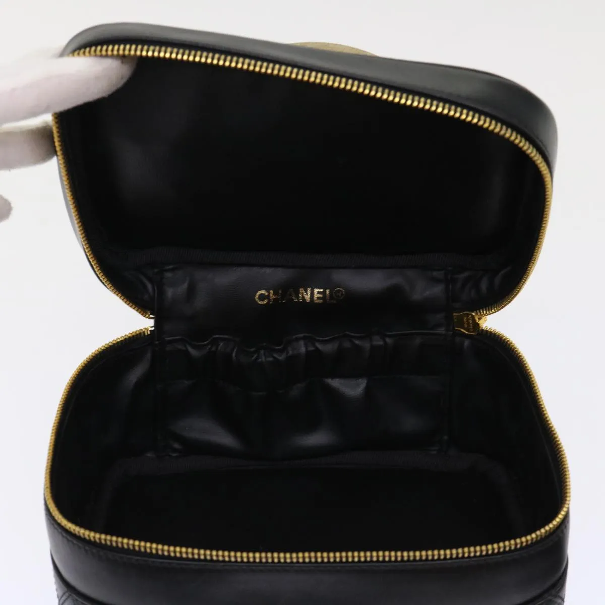 CHANEL Vanity Cosmetic Pouch Lamb Skin Beige CC  49478A