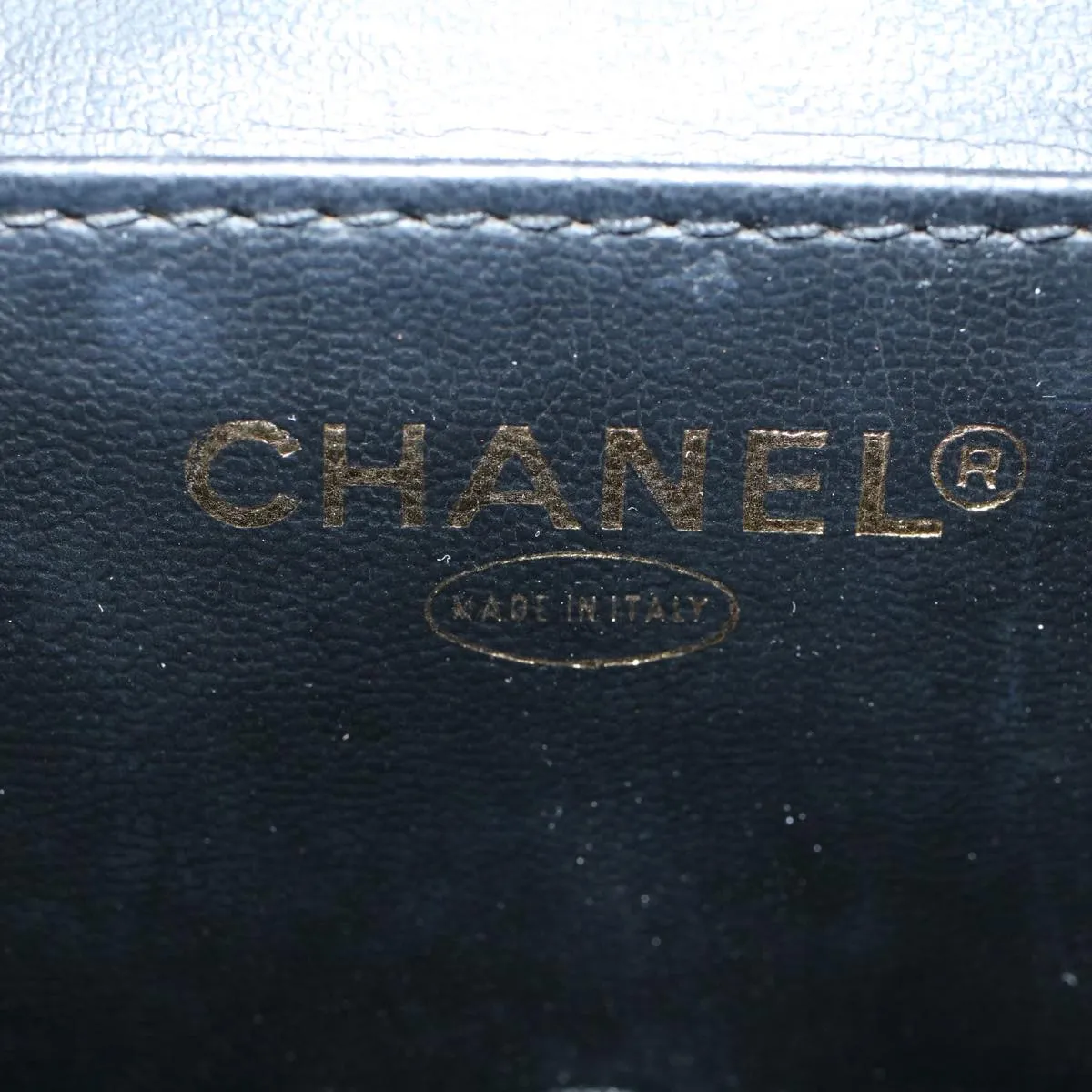 CHANEL Vanity Cosmetic Pouch Patent leather Black CC Auth bs10201