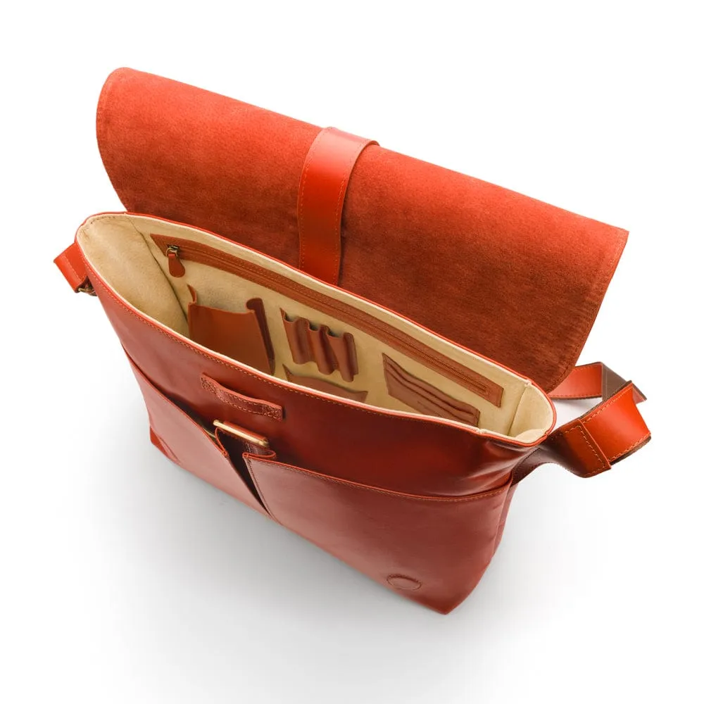 Classic Postman's Leather Messenger Bag - Light Tan