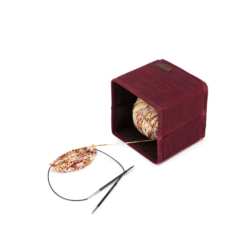 Della Q: Maker's Canvas Cubbies (set of 2)