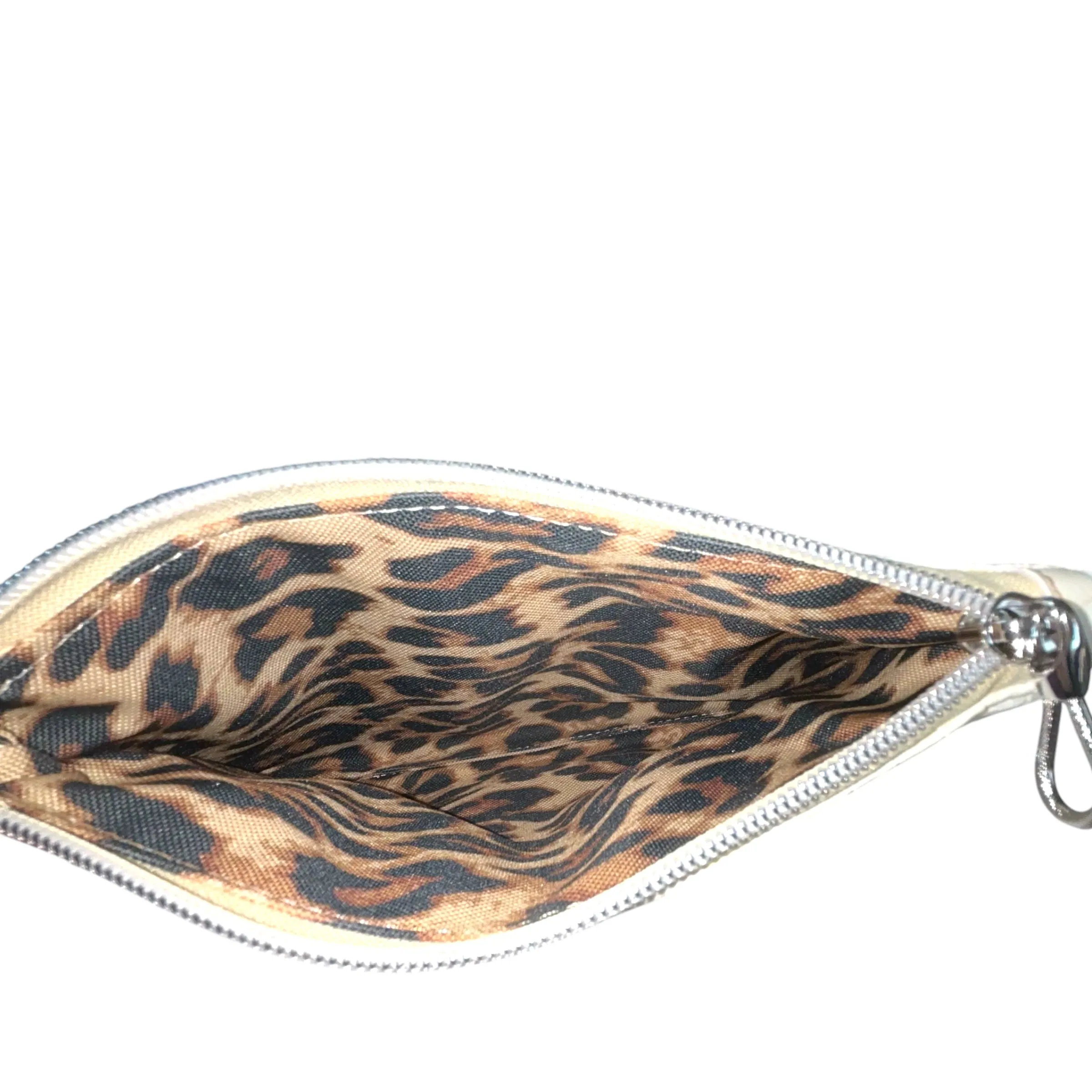 Ivory Weave Curved Wristlet