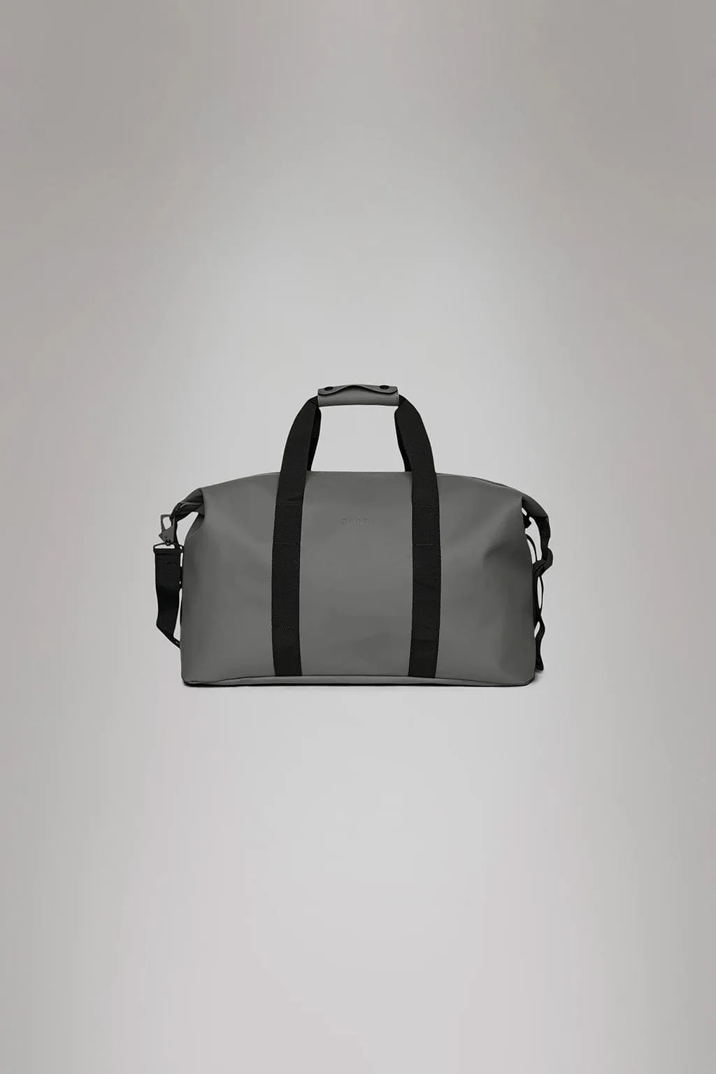 RAINS Hilo Weekend Bag